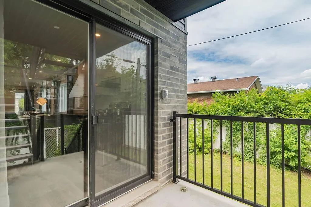 Stylish 3Br Oasis With 2 Free Parking Spots Apartment Longueuil